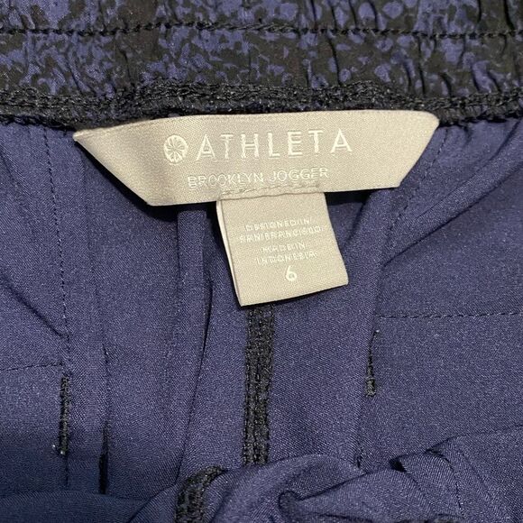 Athleta Printed Brooklyn Jogger in Dress Blue and Black Python Pants 6 - Picture 13 of 14